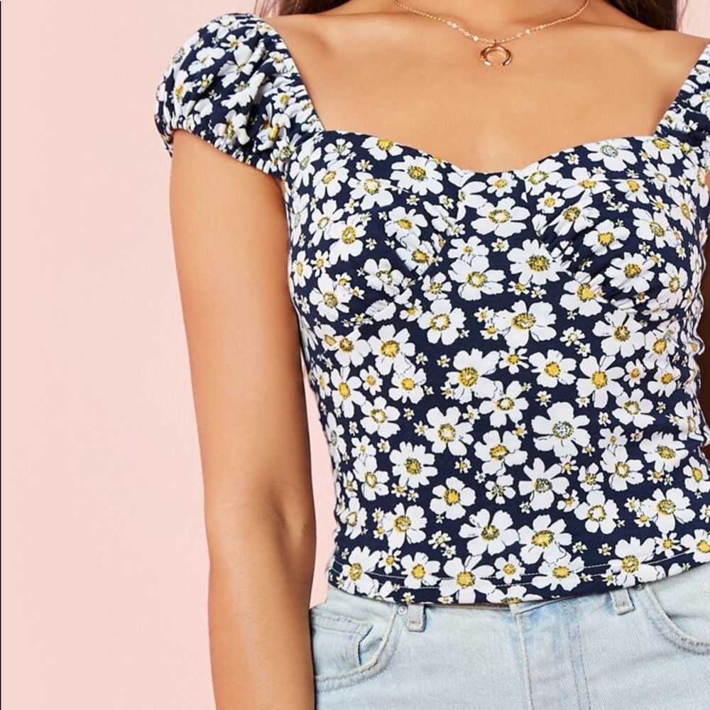 Cap sleeve milkmaid tee - Picture 4 of 5